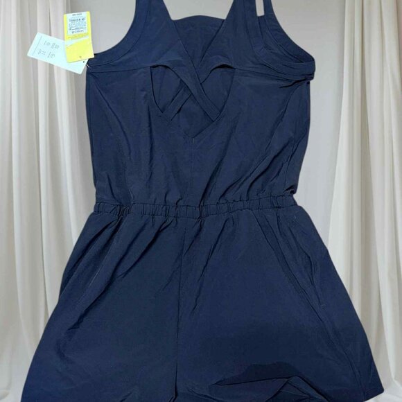 Youth Large Athletic Romper Black NWT - Picture 4 of 4